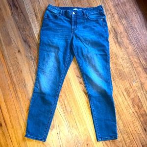 Old Navy Super Skinny Jeans